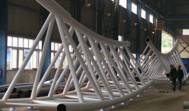 镇江管廊钢结构与桁架结构的管道支架应该如何区分